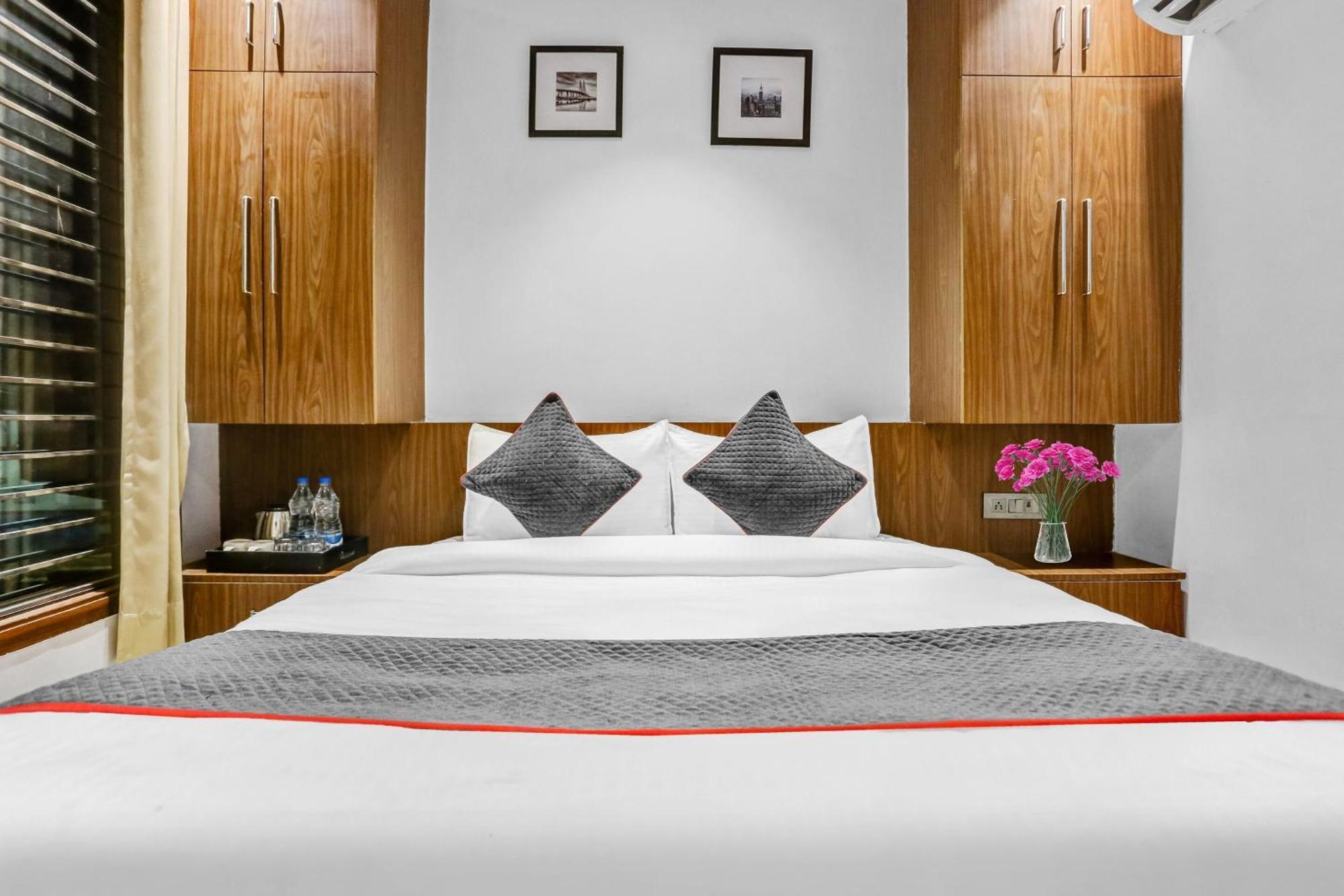 Hotel Capital O Moody